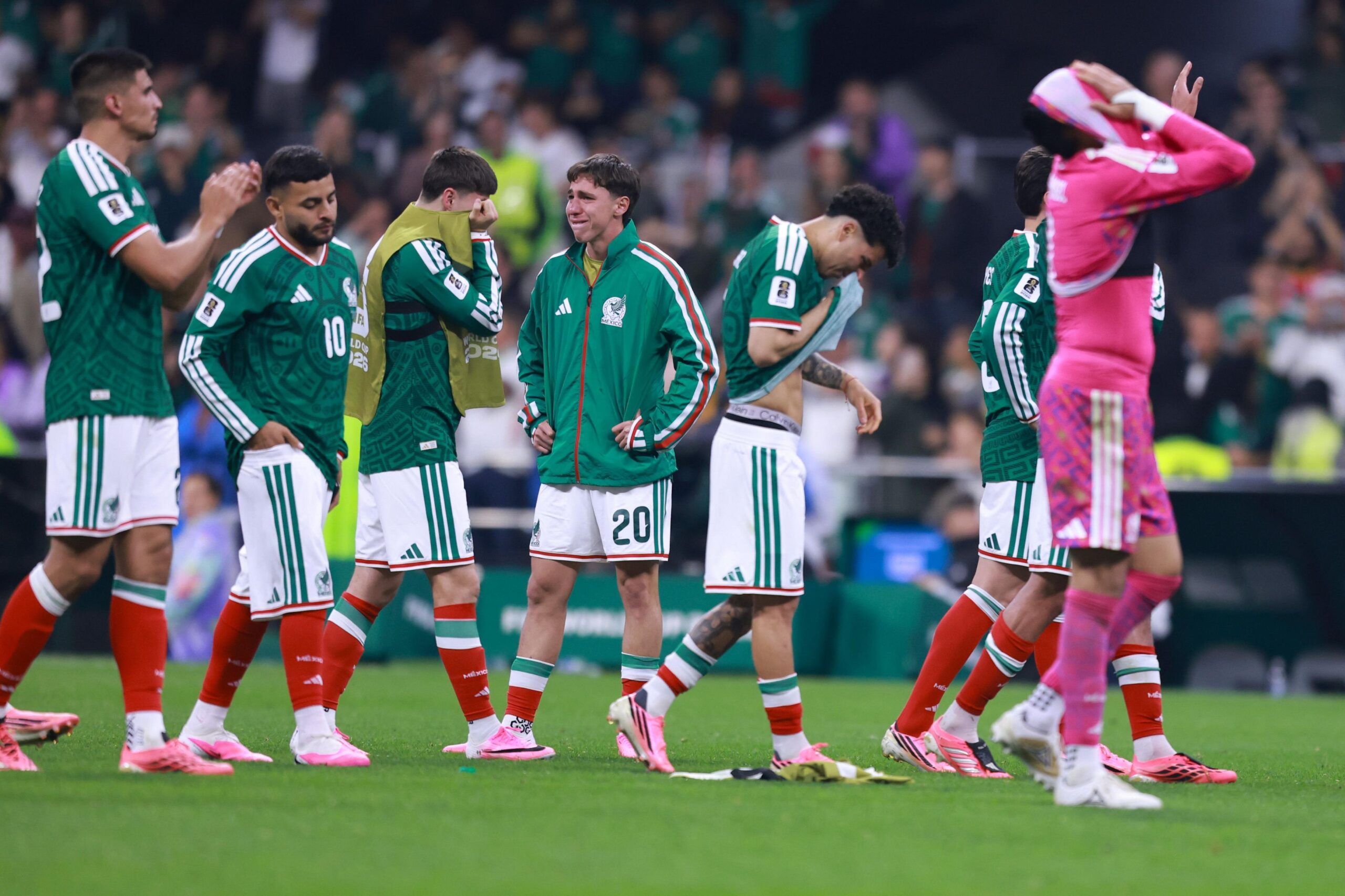 ¿Quiénes son los 5 jugadores que dejaron la concentración de México con Rafa Márquez?